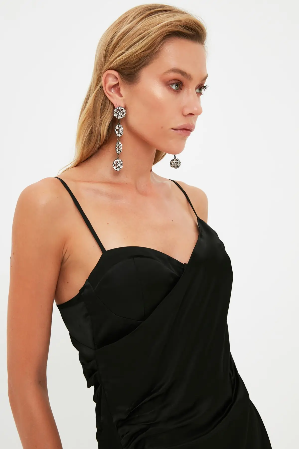 

Trendyol Waist Detail Evening & Prom Gown TPRSS21AE0115