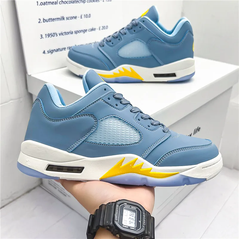 Newest Men Air Cushion Retro Basketball Shoes High-top Basketball Sneakers Couple Boots Outdoor Men New Design Max Size 44 Shoes