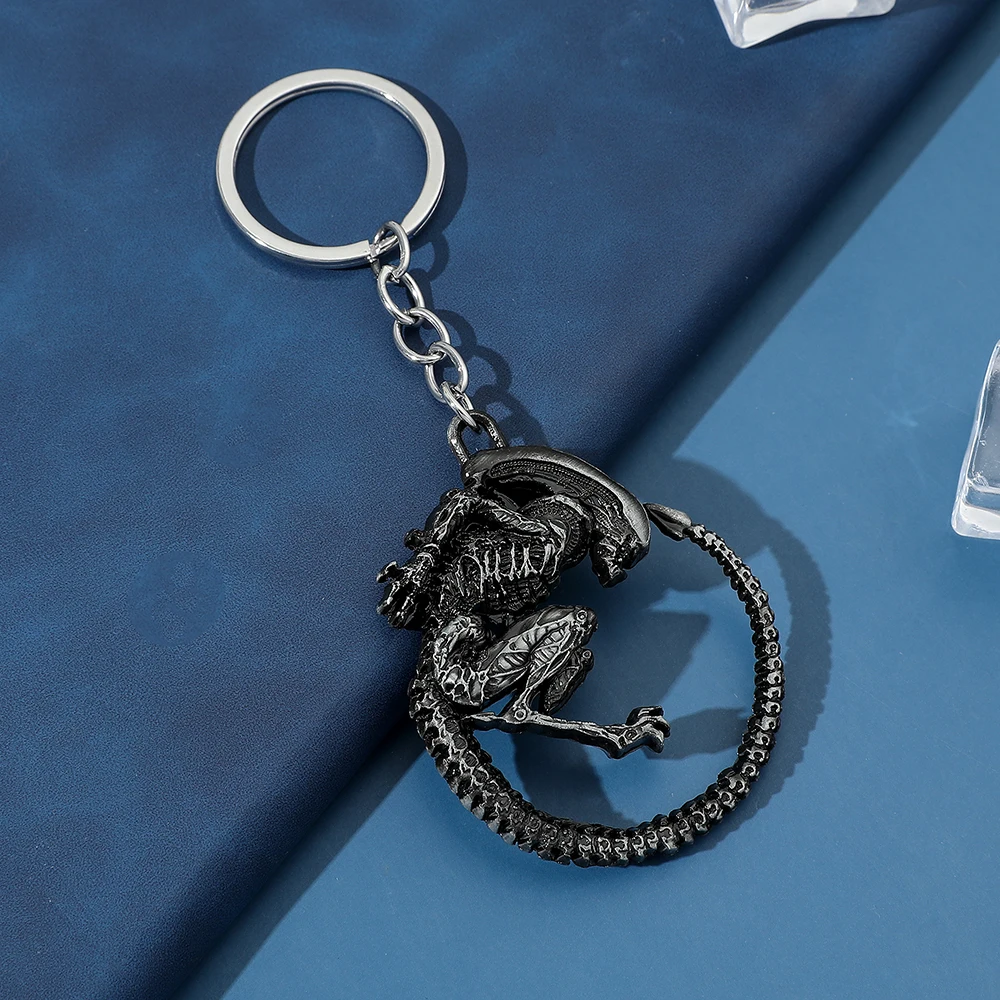 Брелок для ключей Alien Predator AVP мужской аксессуар в подарок с рисунком