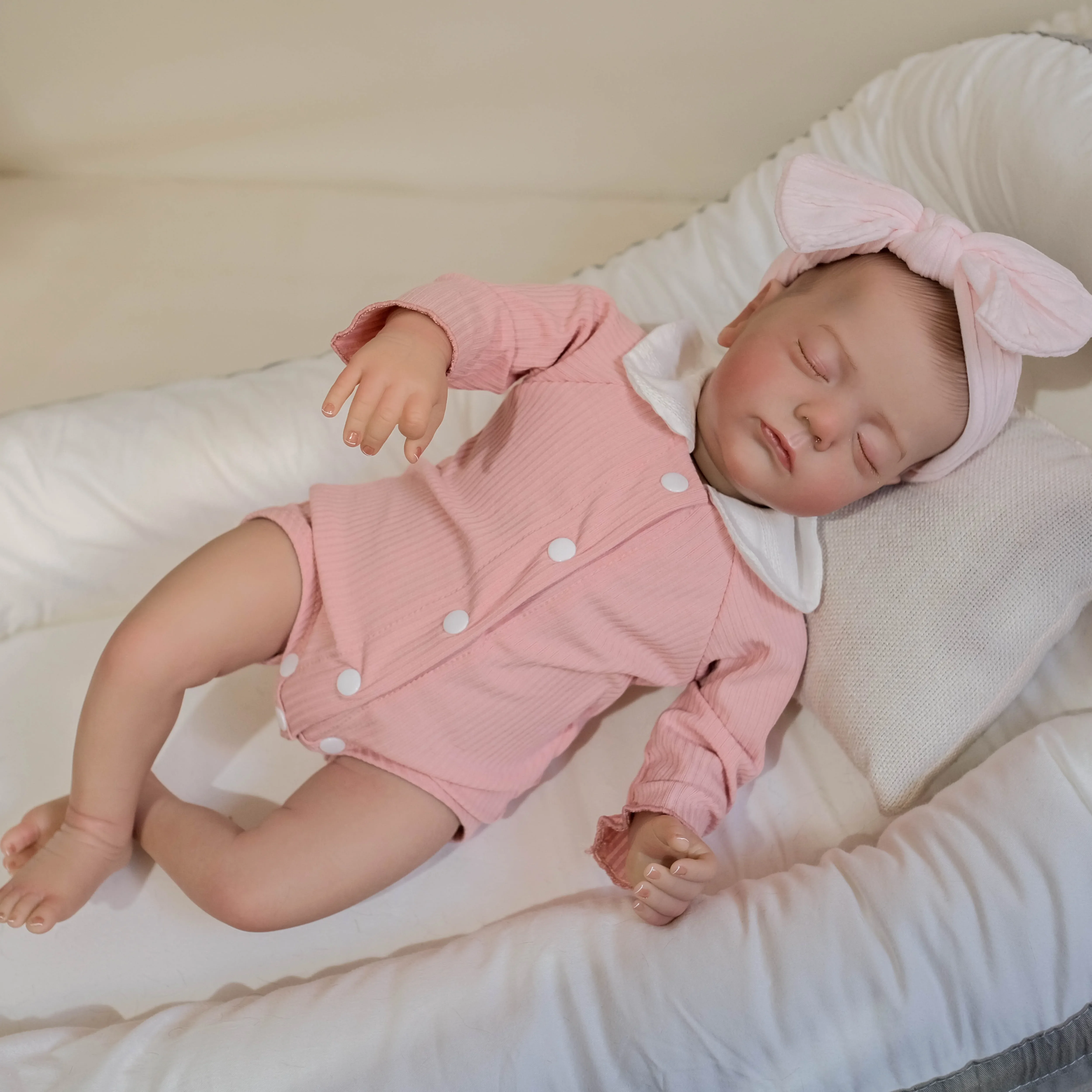 NPK 19 дюймов Мягкий тканевый корпус Alessia готовая Кукла реборн Реалистичная кукла