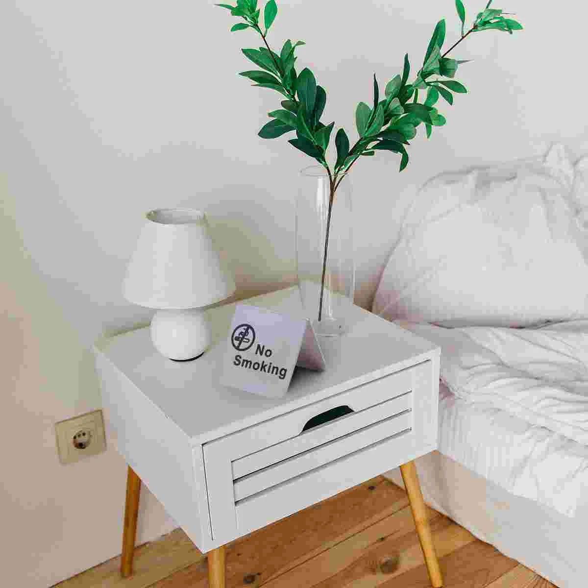 Рисунок 4 - Двусторонний знак «не курить»