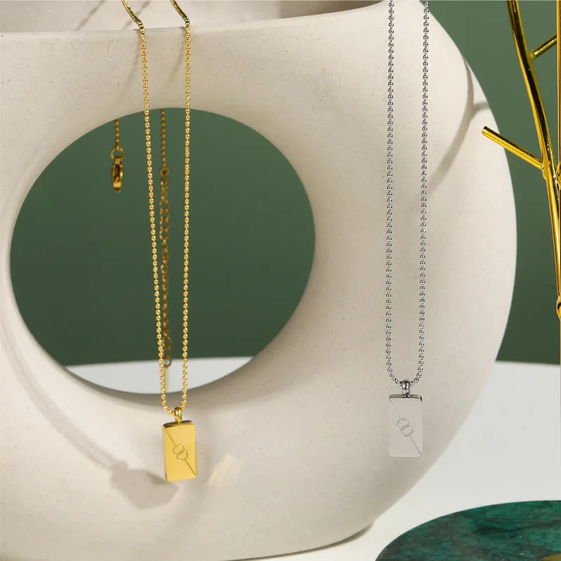

Square Engraved Pendant Titanium Steel Necklace High Polished Gold Color Plated Stainless Steel Double Circle Pattern Necklace