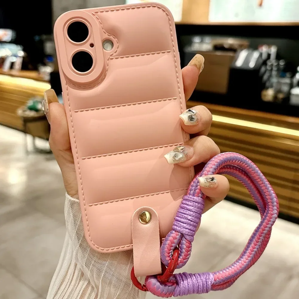 Down Jacket Style Phone Case For iPhone 16 Pro Max 15 14 Plus 13 12 11 XSMAX XR X SE 2020 2022 7 8 Wrist Strap Shcokproof Cover