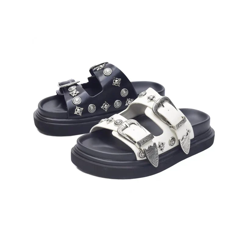 Platform Women's Summer Wear Leather Rivets Design Roman Muffin Bottom Retro Casual Slippers Sandals