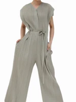 Miyake Pleated Sleeveless Jumpsuit Casual Wide Leg Pants Women Fall Clothing Loose Loose Summer 2022 Black Bandage Jumpsuit 4