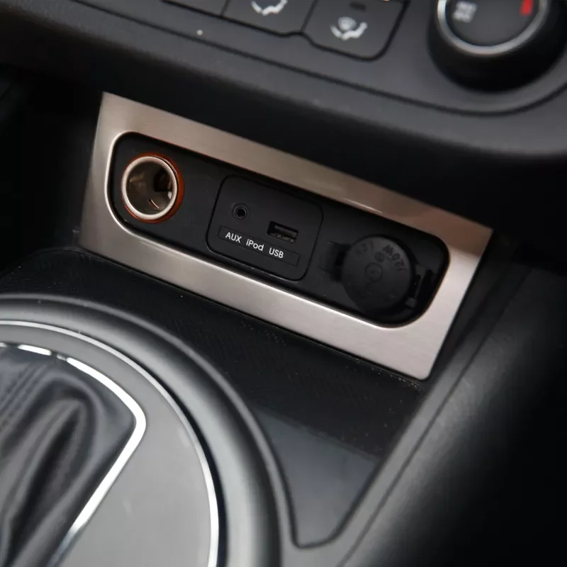 

For Kia Sportage 3 2011 2012 2013 2014 2015 Stainless Car Interior Cigarette Lighter USB Port Trim Sequins Cover Accessories