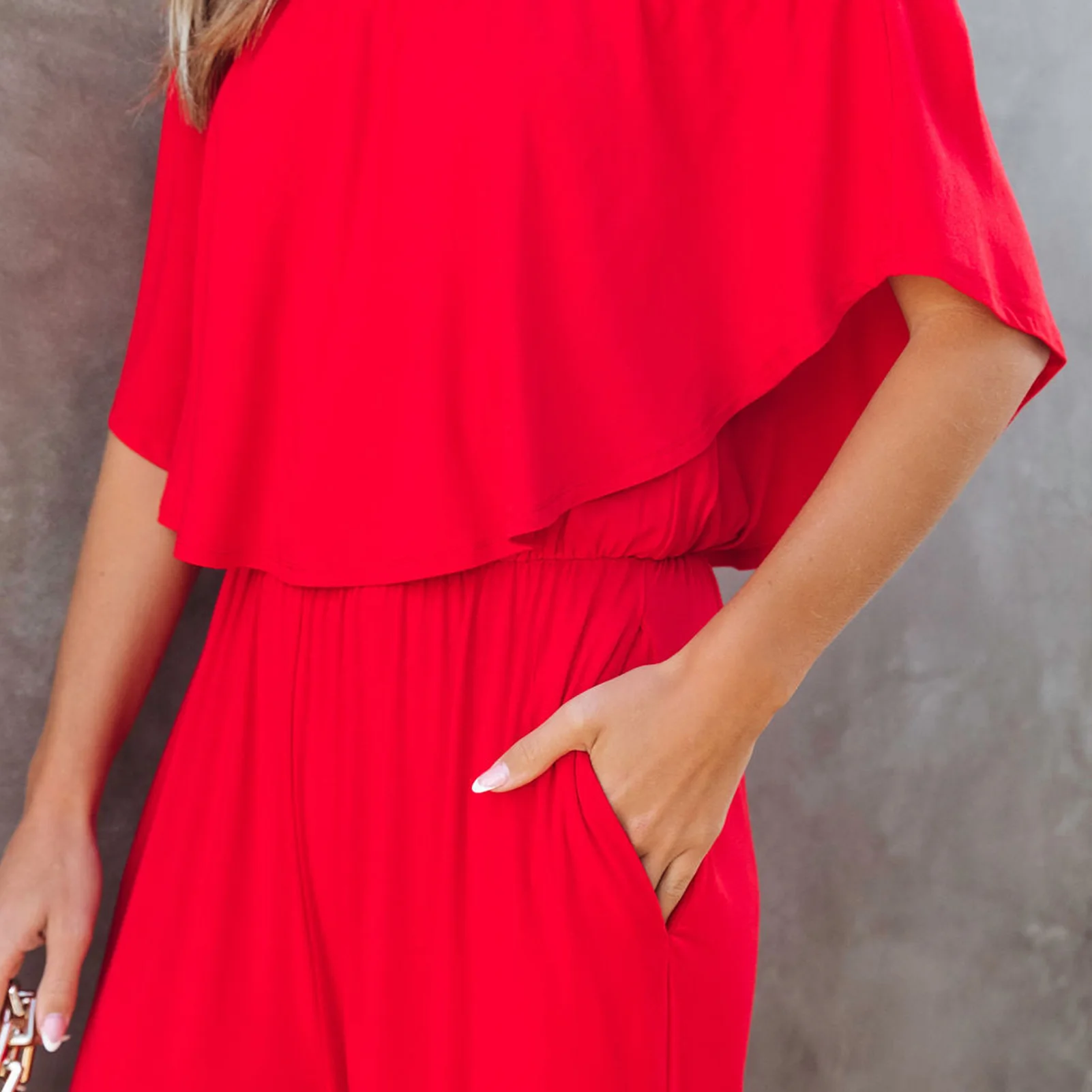 

Комбинезон женский с открытыми плечами, пикантный элегантный свободный ромпер с оборками, с эластичным поясом, для отдыха, выходных, лето