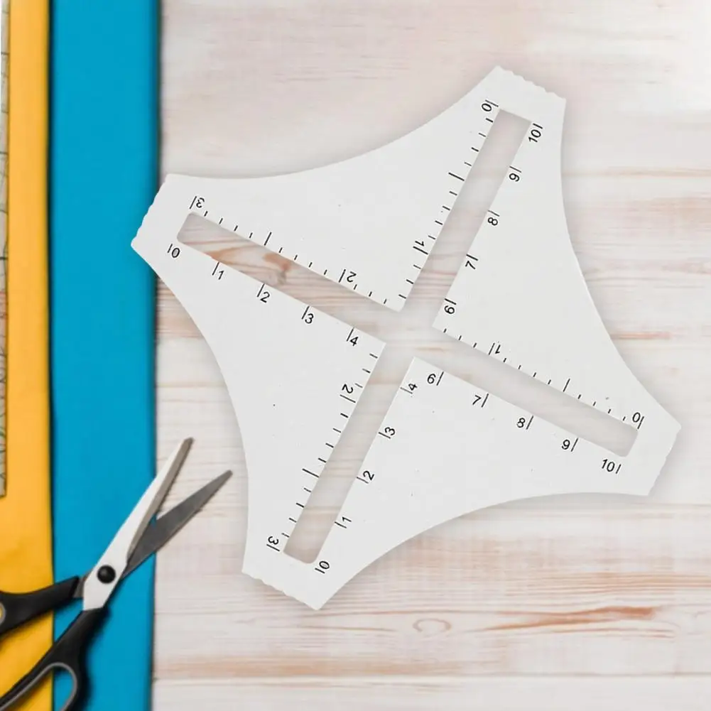 Отличная прозрачная линейка для шитья в технике пэчворк