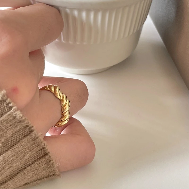 Silvology Real 925 Sterling Silver Tie a Knot Screw Thread Rings for Women Vintage Elegant Simple Korea Rings 2022 Trend Jewelry