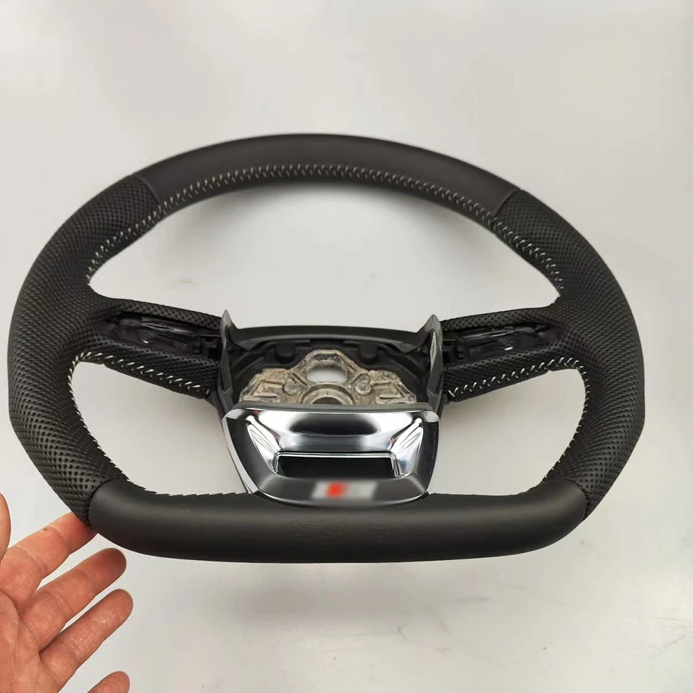 Для Audi 2019-2024 Q3 полуперфорированный кожаный нижний спортивный руль