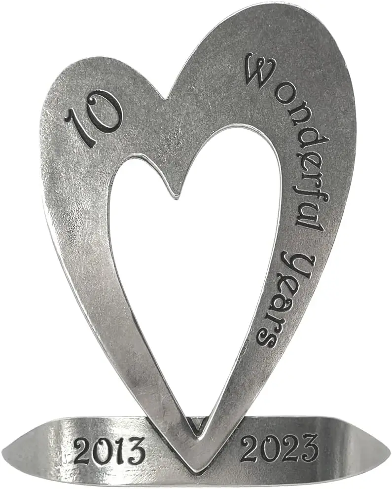 

Pewter Company 10th Tenth Tin Ten Year Wedding Anniversary Heart Keepsake Gift Personalised With Your Years [ANN100]