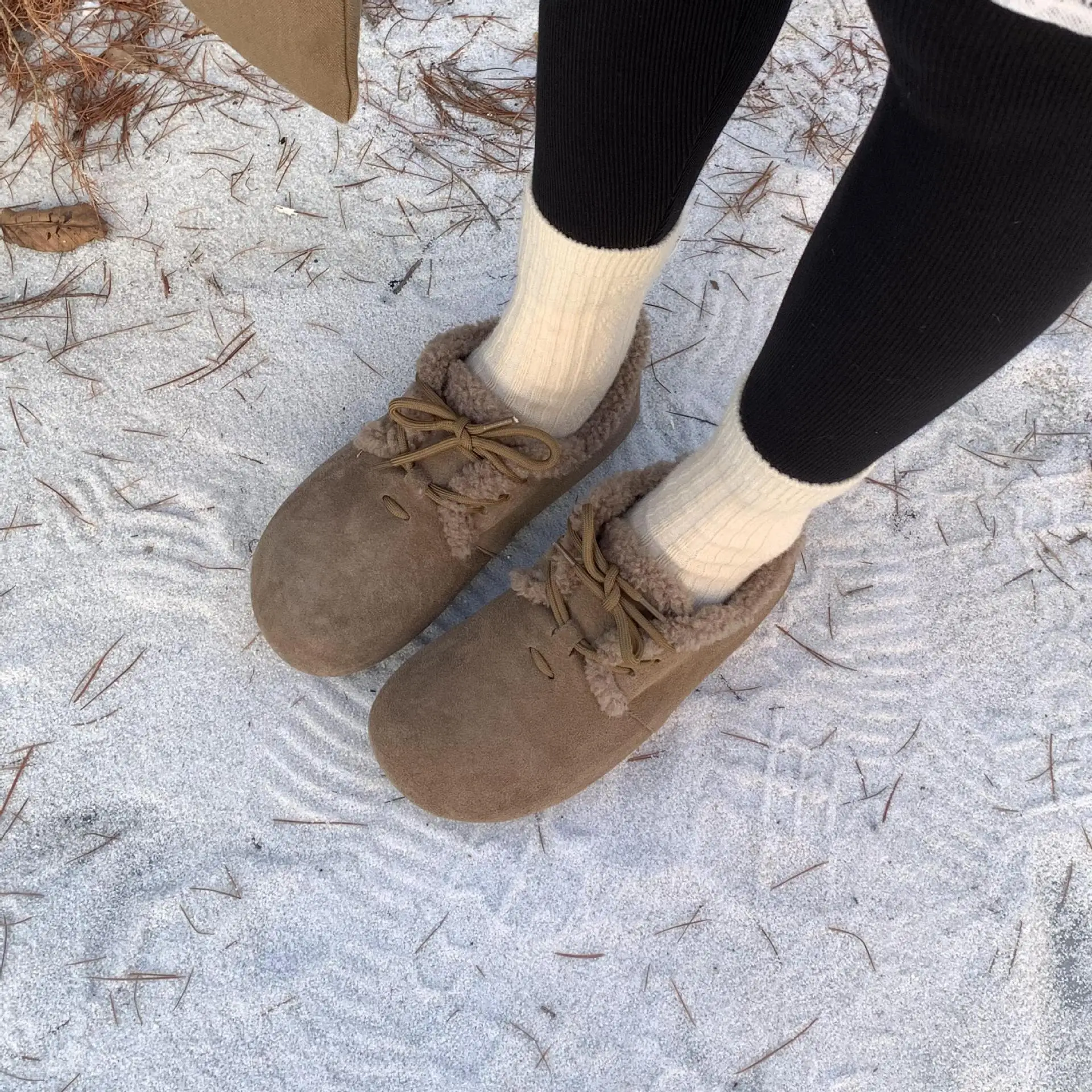 Женская обувь универсальные лоферы на платформе с круглым носком увеличивающие