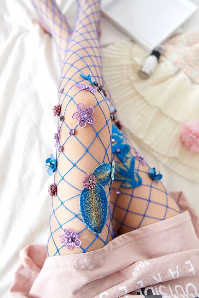 Women Pantyhose Handmade Embroidery Pink Flower Sexy Style Fishnet Mesh Stockings Elegant Senior Pantyhose Tights enlarge
