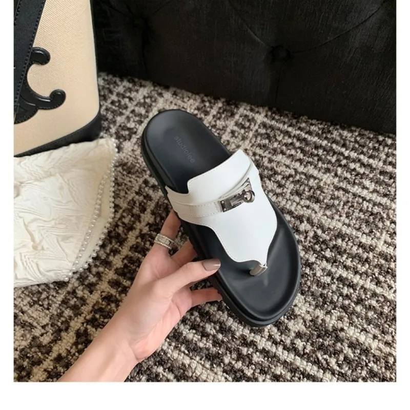 Mr Co Metal Retaining Clip Toe End Of Round Head Thick Joker New Sandals In Summer Flip-flops Fashionable Design Sense