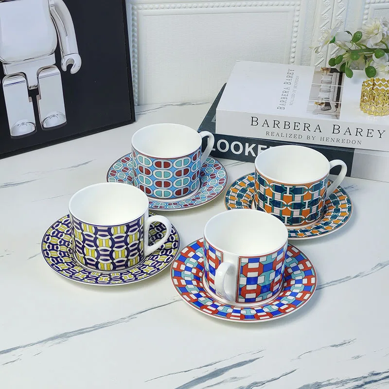 

European Style Bone China Runway Coffee Cup Large Capacity Afternoon Tea Cup Coffee Cup Ceramic Gift