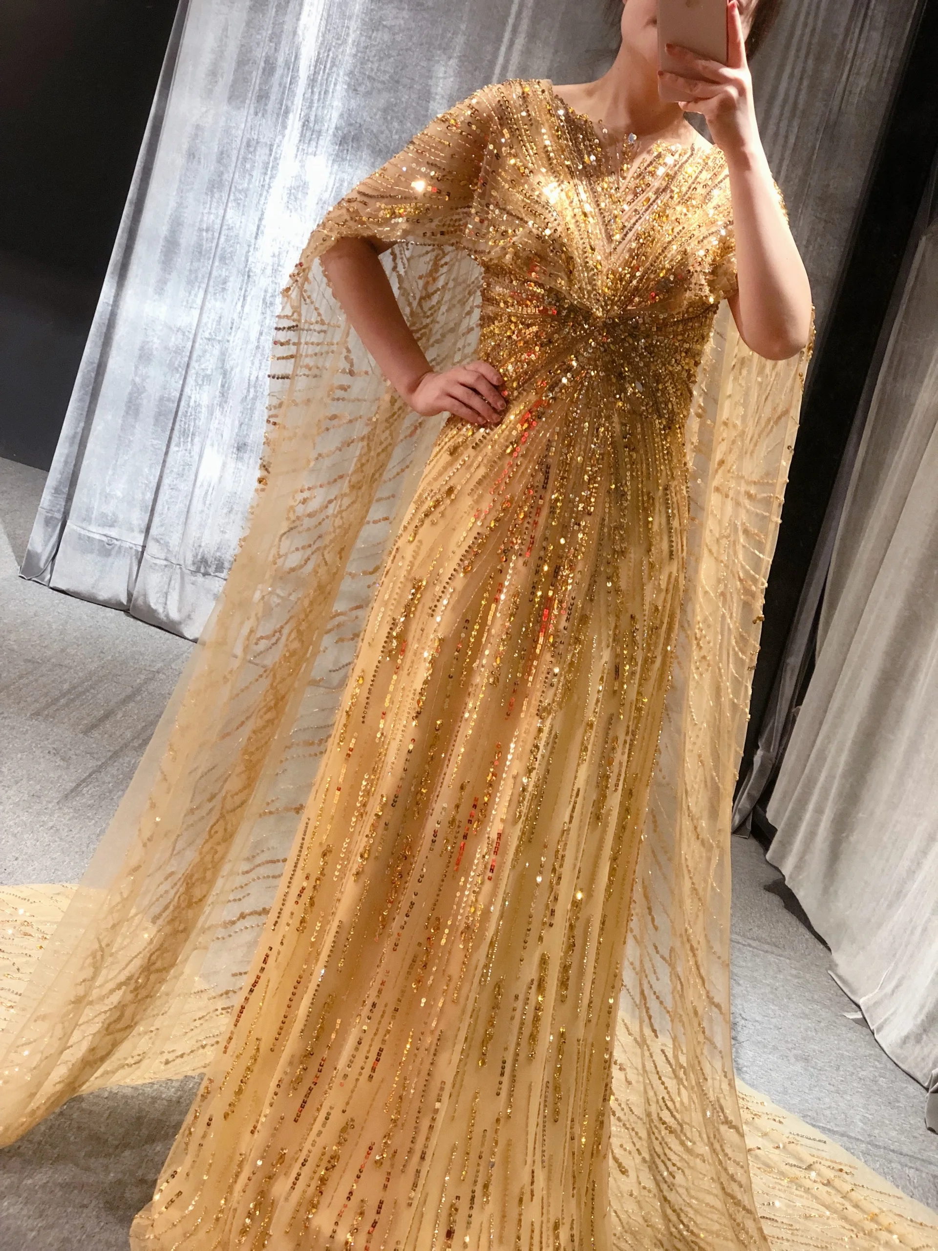 Рисунок 3 - Роскошное вечернее платье в пол