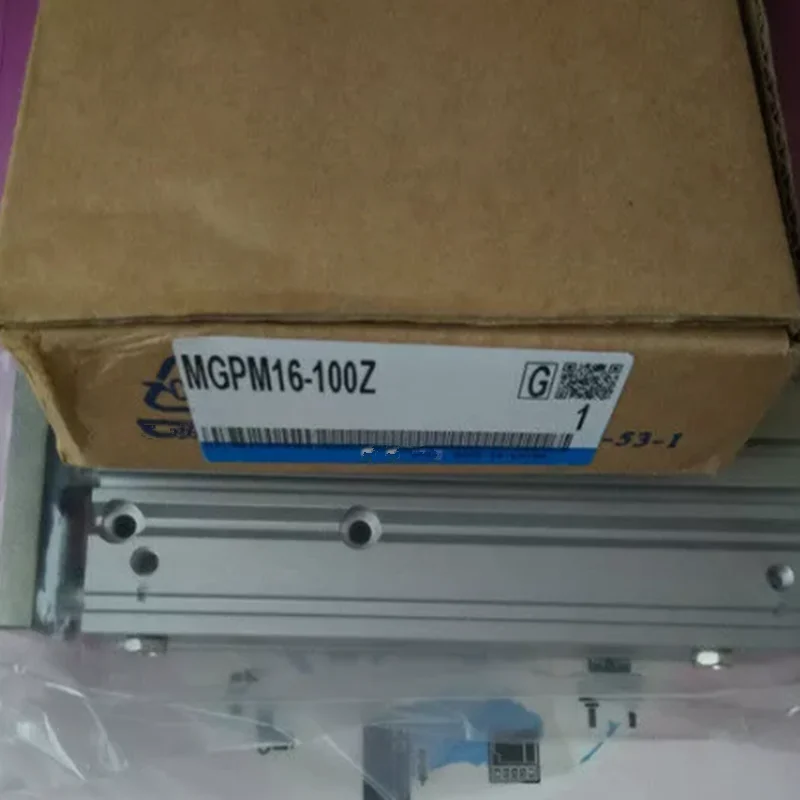 Оригинальные направляющие стержни для трехстержневых трехосных цилиндров