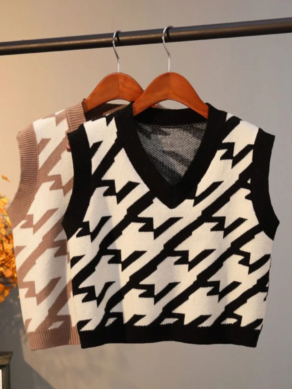 Жилет женский трикотажный с завышенной талией Модный маленький жаккардовый