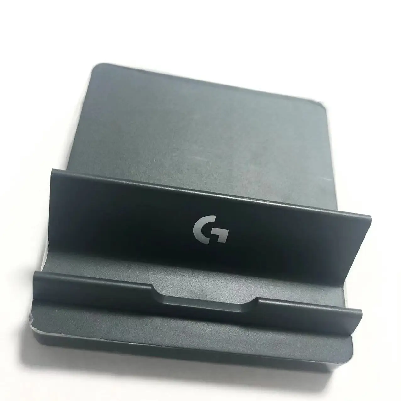 Фото Universal stand holder for Logitech G613 375s Keyboards fit for smartphones and tablets at the ideal angle №2