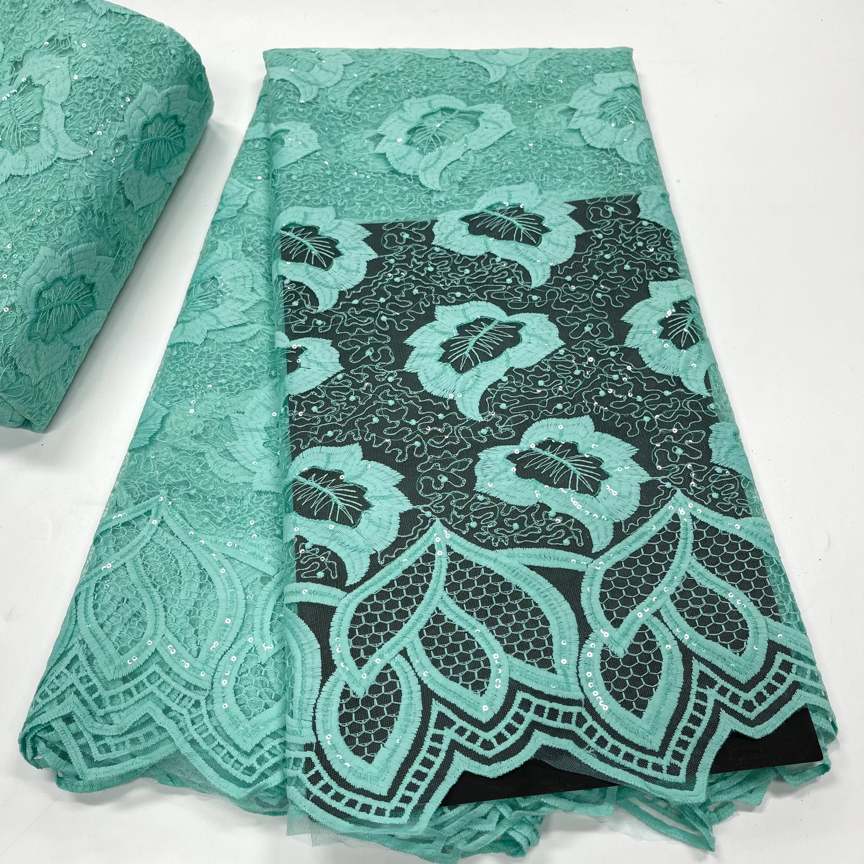 

2022 African New Hot Selling 3D Embroideved Sequins 5 Yards Fabric Nigerian High Quality Soft Fabric For Women Birthday Dress