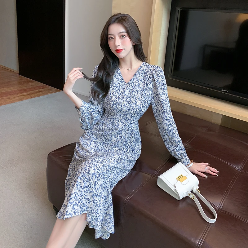 

Женское тонкое платье во французском стиле с цветочным принтом, длинным рукавом и V-образным вырезом, цветное платье с рисунком, Прямая пост...