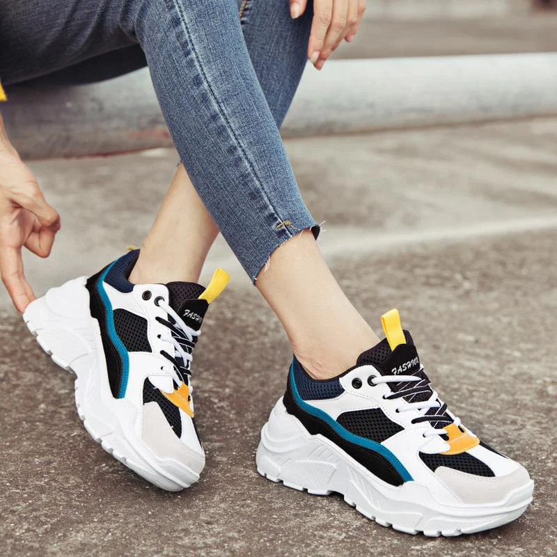 

Sneakers Women 2022 Lace Up Women Casual Shoes Comfortable Women's Sneakers Plus Size Trainers Female Footwear Zapatillas Mujer