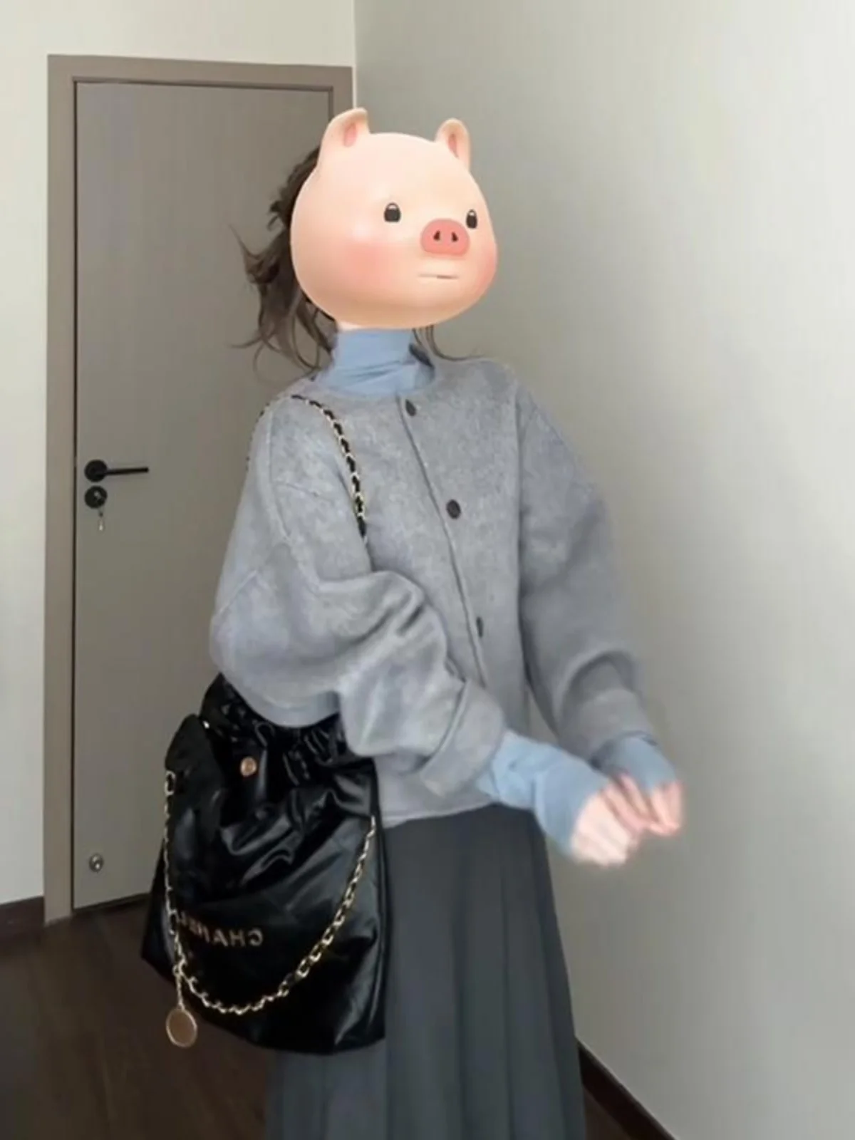 Серое короткое пальто женское осень и зима 2024 новинка осени зимы уникальная