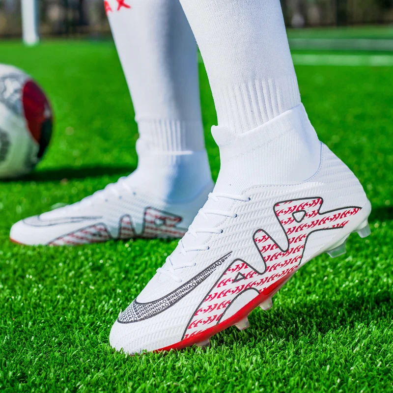 Size 35-47 Men Outdoor Football Shoes Quality Soccer Cleats Ultralight Grass Training Sport Footwear TF/FG High Help Sneakers