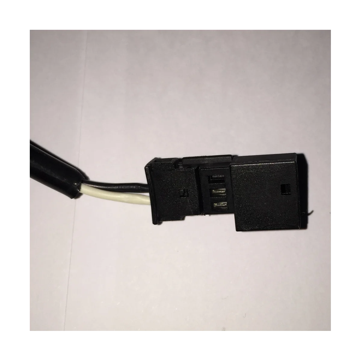 Подходит для 4-дверного седана S-Class (W220) S-CLASS Coupe (C215) ABS Sensor 2205400517