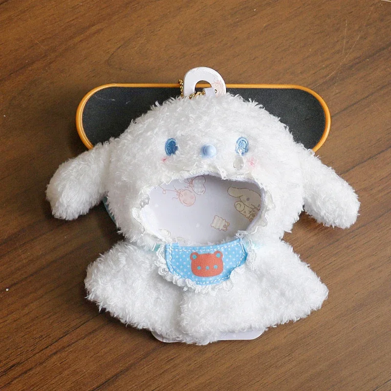 Фото Sanrios Kuromi Cinnamoroll, одежда для кукол, брелок, милая мелодия, съемная накидка, плюшевый наряд, сменный костюм для коллекционеров, подарки №5