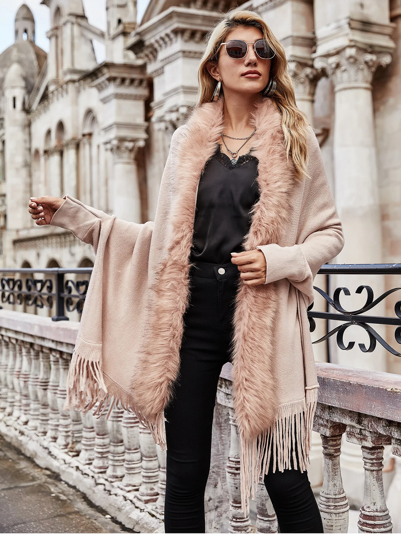 Autumn Winter Women Faux Fur 2022 New Fashion Batwing Sleeve Cardigan Solid Color Feather Collar Kinitting Coat With Tassel