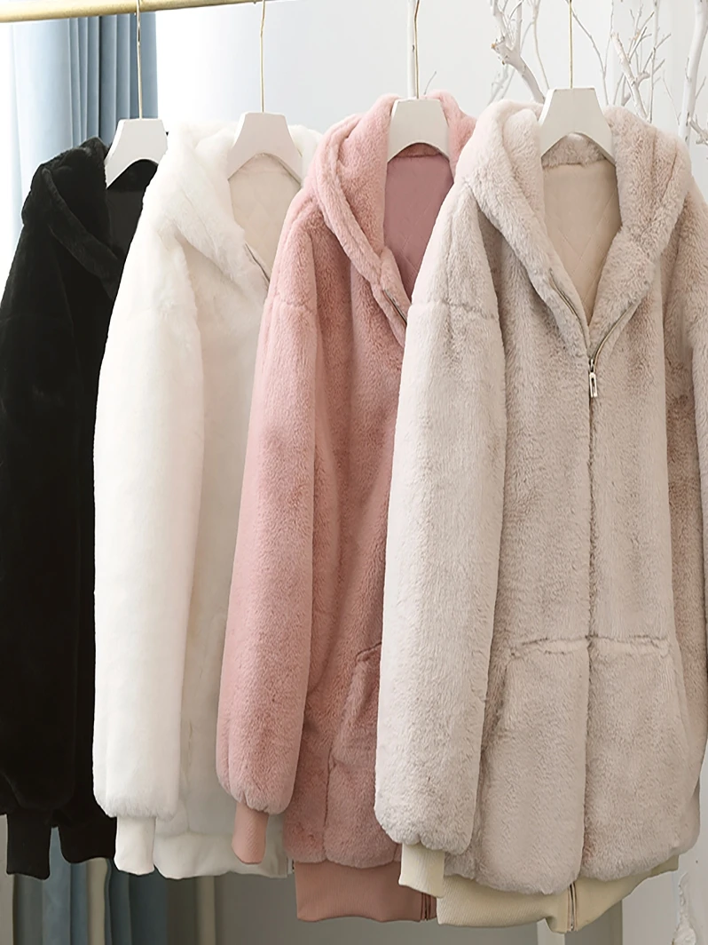 Winter New Faux Rabbit Fur Plush Coat Female Thickened Fleece Hooded Fur Cute Fashion Fur Coat
