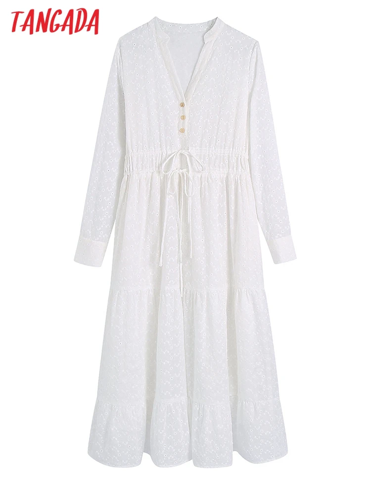 

Платье женское белое средней длины с вышивкой, на пуговицах