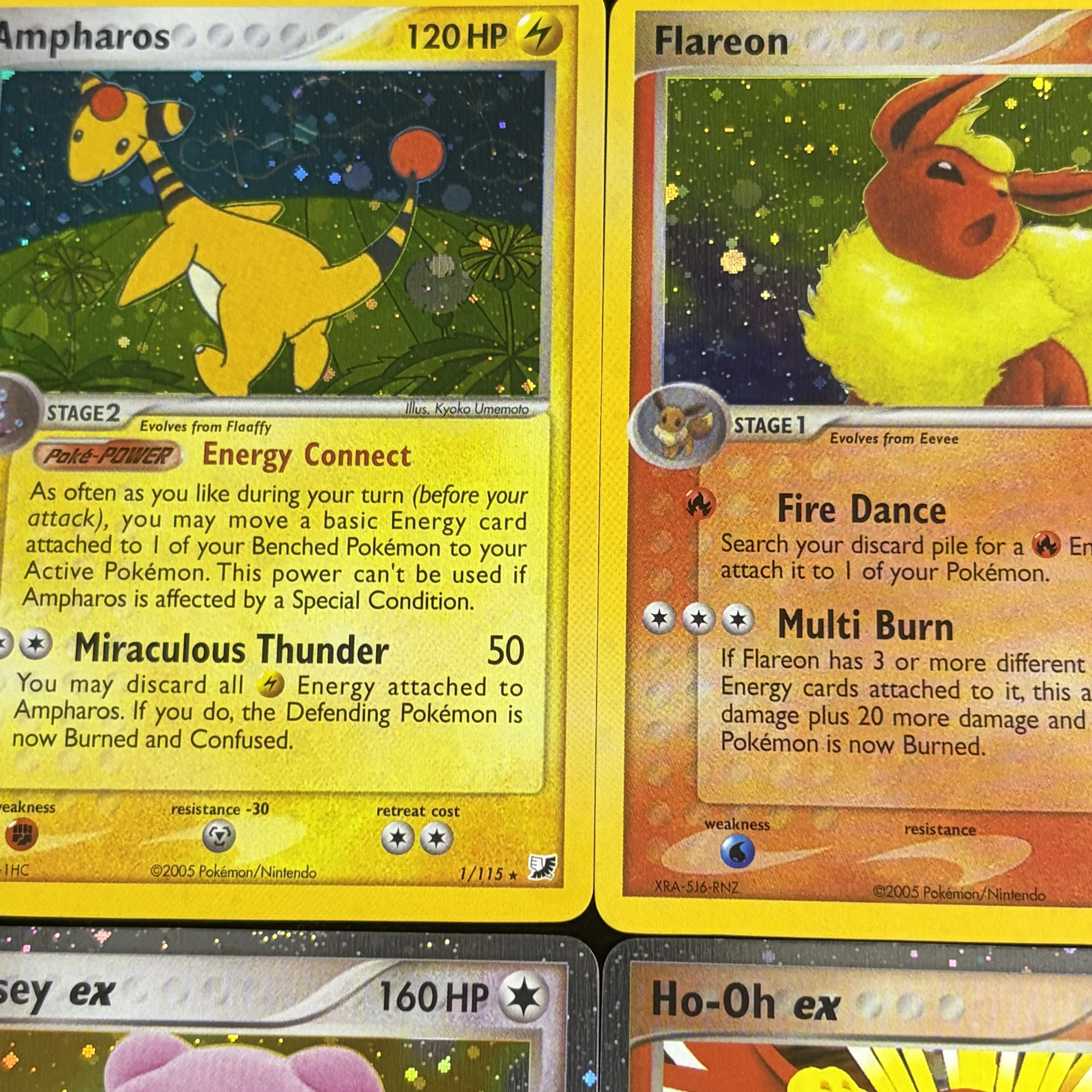 Фото Набор из 6 новых голографических карт PKM Unseen Forces (UF) для коллекционной игры PTCG: Feraligatr, Ho-Oh, Flareon, Blissey, Ampharos (прокси-карты) №4