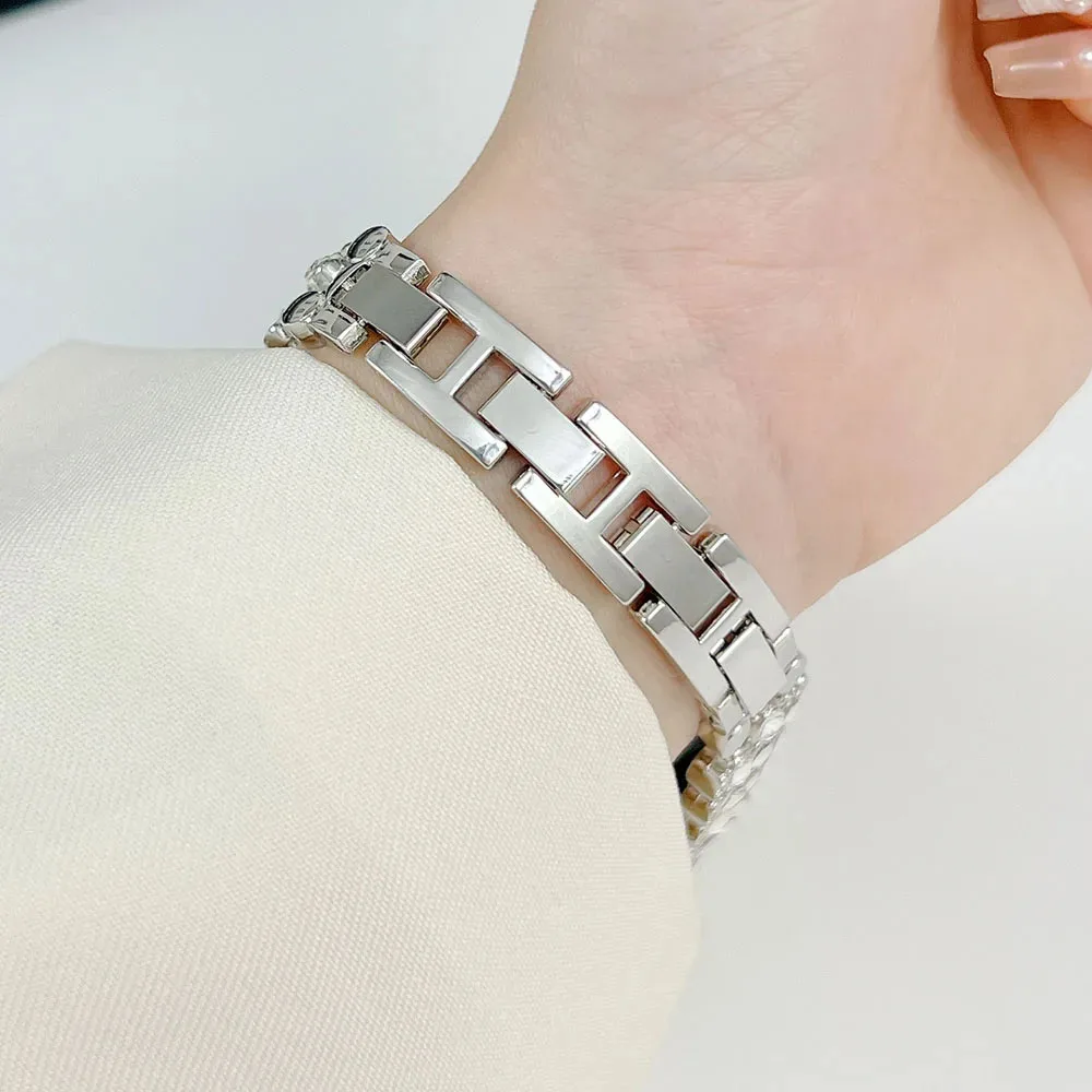 Силиконовый ремешок для Xiaomi Smart Band 8 цвет в ассортименте