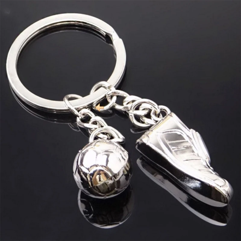 

Creative 2018 Football Game Soccer Shoes 3D Key Chains Metal Ring Pendant Gifts