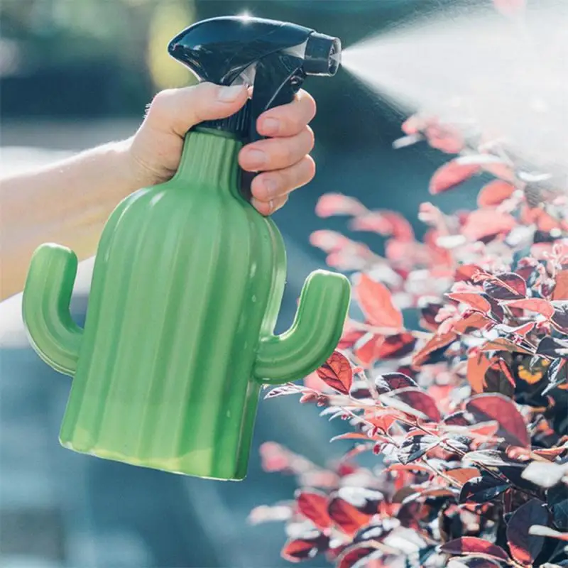 

Wear-resistant Pneumatic Comfortable High Capacity Household Watering Can Durable Portable Simple Cactus Tool Practical Small