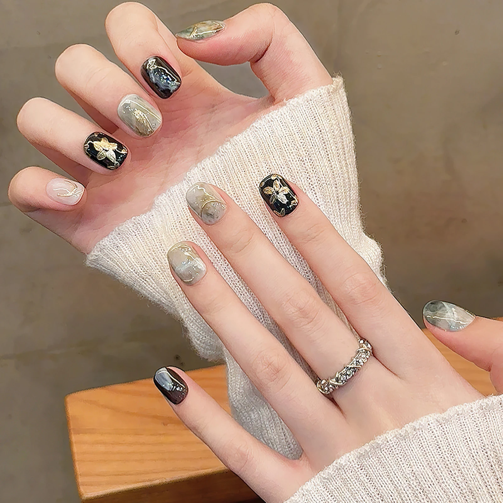 Короткие круглые квадратные накладные ногти Зеленые Синие ручная работа пресс