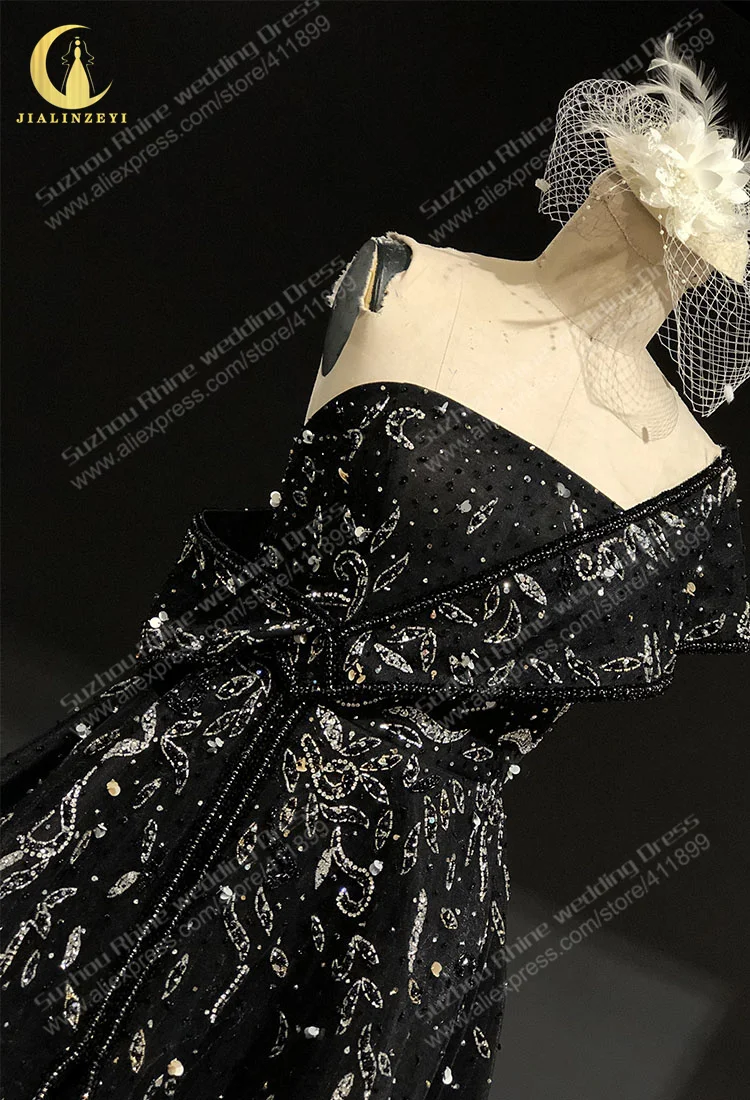 Рисунок 5 - Женское роскошное вечернее платье