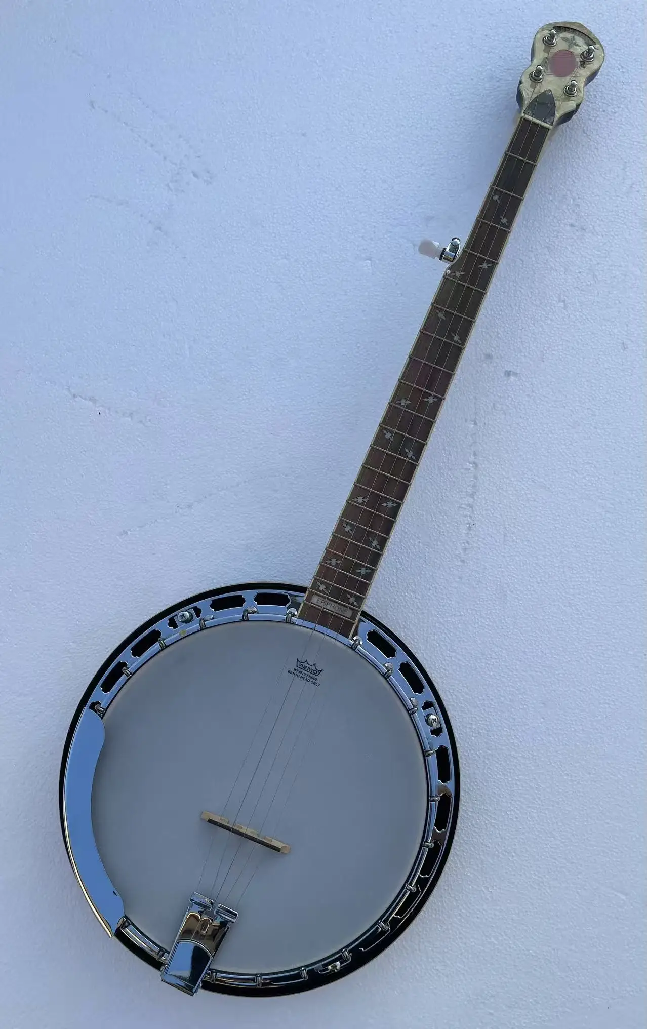 

Не полностью 5-струнные банджо из тикового дерева Epi MAYFAIR со скидкой на складе