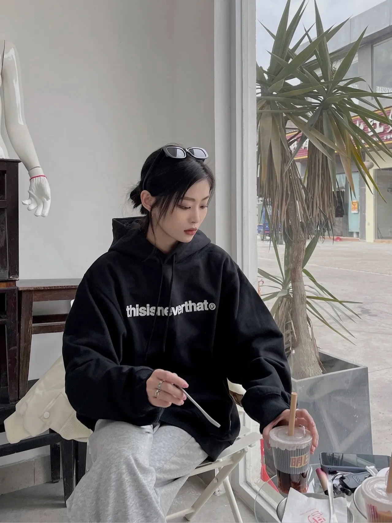 

Korean Fashion Luxury Brand Thisisneverthat Hip Hop Men's Hoodie Autumn Men's Hoodie Casual Couple Hoodie Jumper