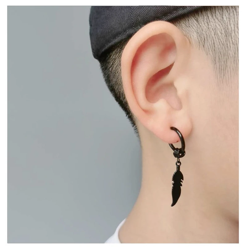 

Punk Design Feather Leaf Hoop Earrings For Women Men Chain Ear Jewelry Accessories Black Stainless Steel Earring Brincos