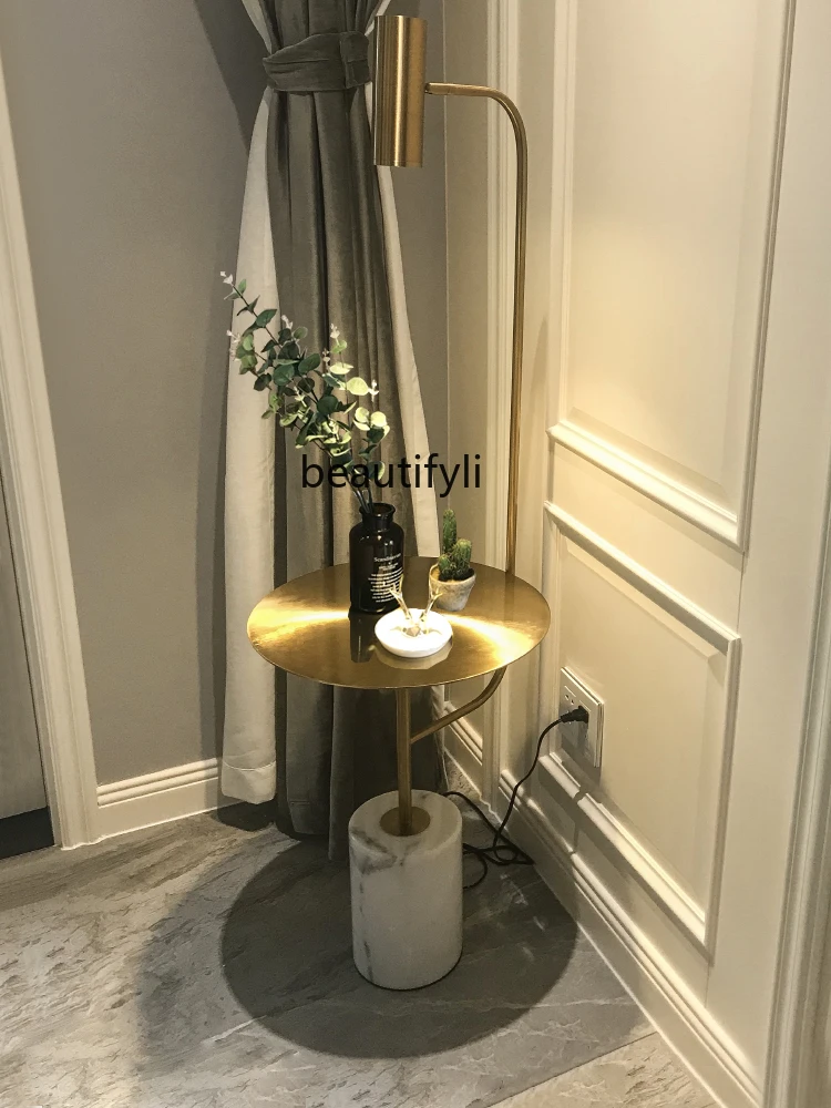 

zqFloor Lamp Light Luxury Living Room Simple Modern American Bedroom Reading Vertical Floor Lamp