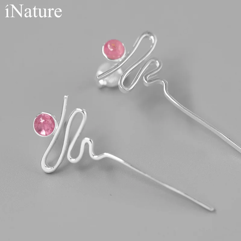 

Женские серьги-гвоздики с натуральным турмалином