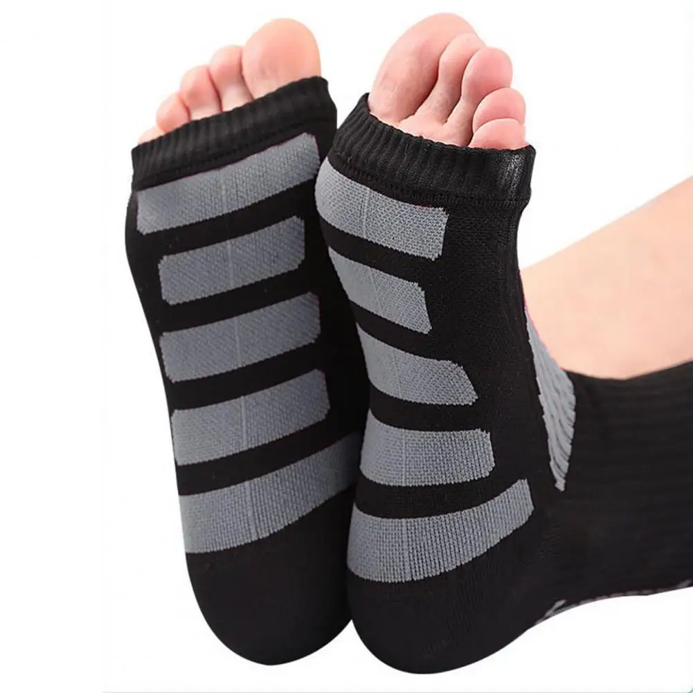 

Ankle Brace Plantar Fasciitis Socks Super Soft Compression Ankle Socks Breathable Fabric for Joint Pain Relief for Comfort