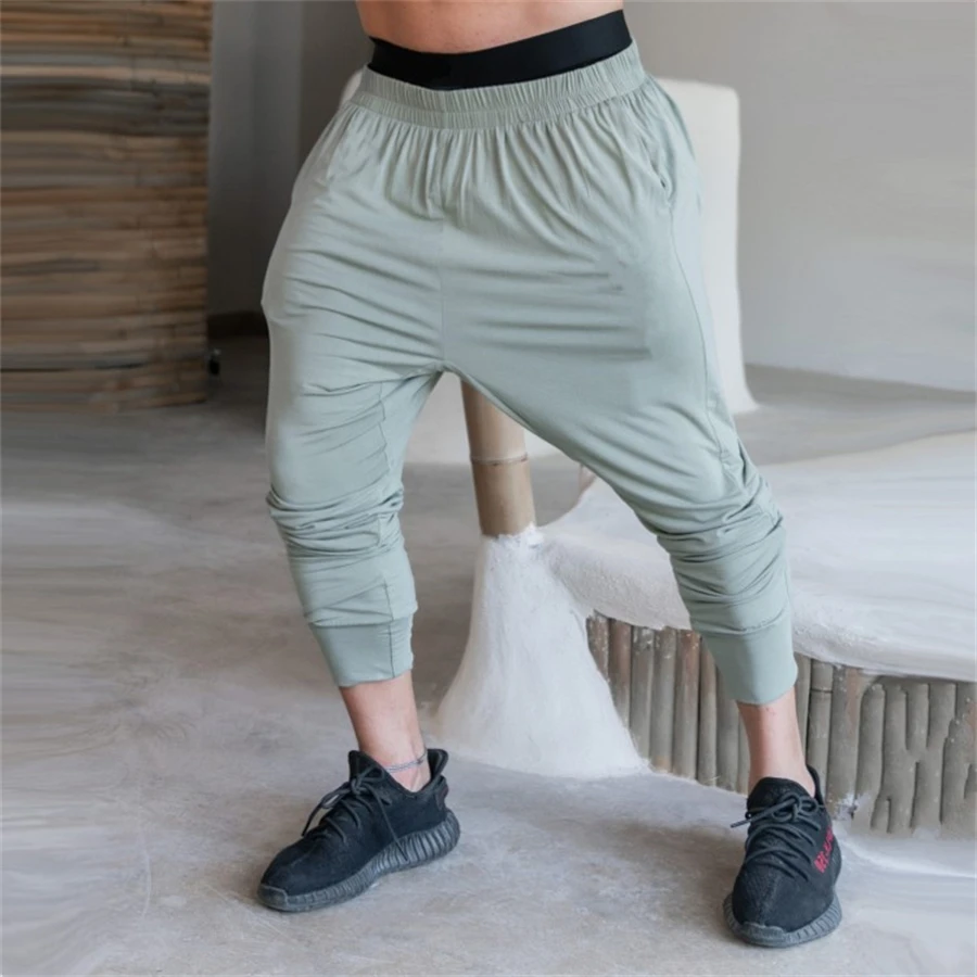 

Male New Summer Thin Training Bottoms Joggers Pants Men Running Sweatpants Quick dry Trackpants Gyms Fitness Sport Trousers