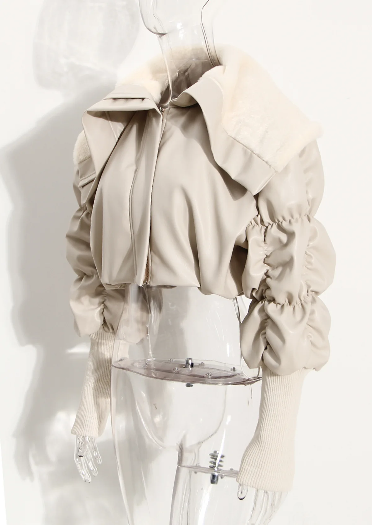 PU Leather Winter Cotton Padded Women Jacket New 2022 Casual Pleat Turndown Collar Thick Warm Plush Faux Leather Jackets Short