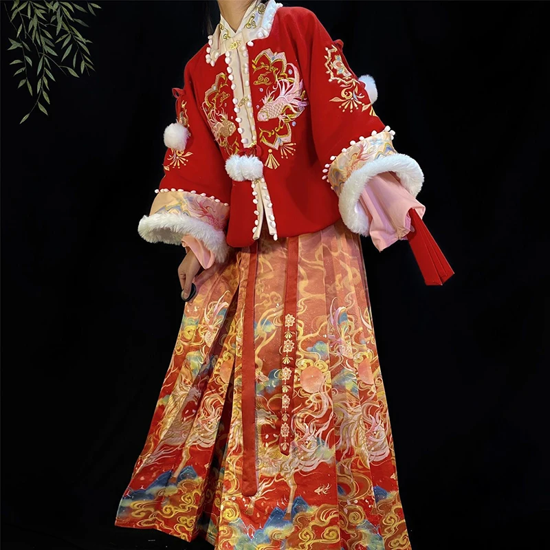 

Зимний женский Традиционный китайский костюм Hanfu, костюм Красной лошади с юбкой, Женский Рождественский Костюм