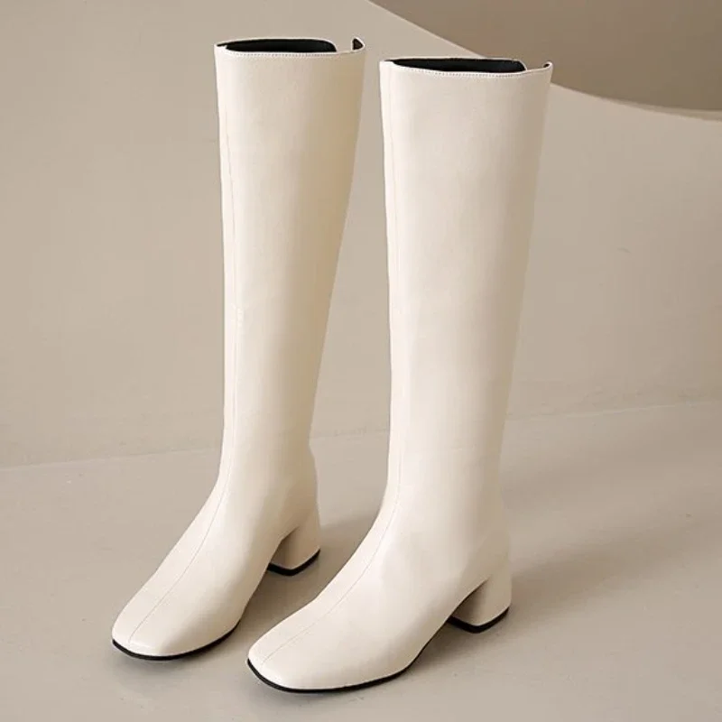 Женские сапоги на молнии высокие до колена толстом высоком каблуке Размеры 35-40