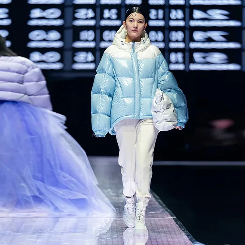 Bright Face High-End Down Jacket Women Winter 2022 New Collage Short Hooded Thickened 90 White Duck Down Fashion Coat Female